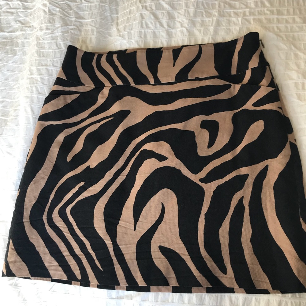 Ann Taylor Loft animal print skirt, sz 2